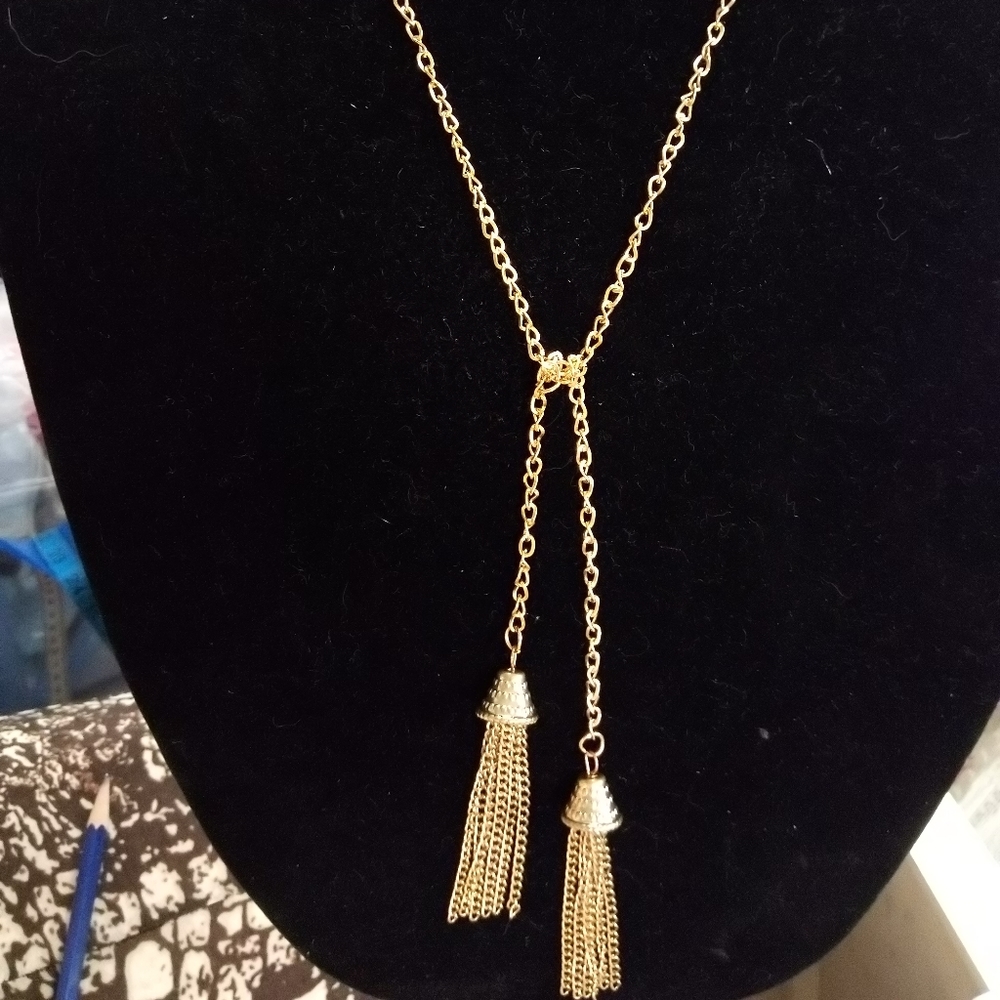 🆕 Boho style necklace Gold 🌹19 inches long🌹